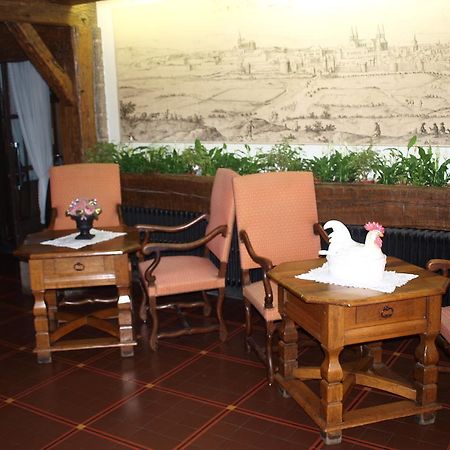 Hostellerie Du Coq Hardi Les Monthairons Esterno foto