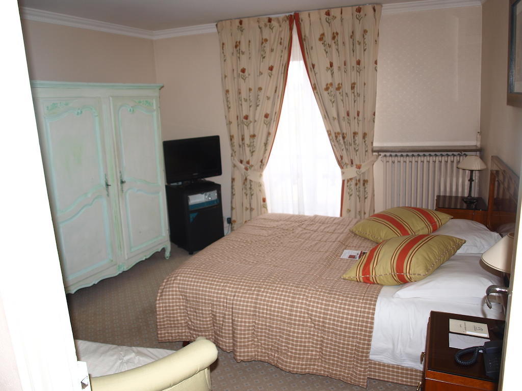 Hostellerie Du Coq Hardi Les Monthairons Camera foto