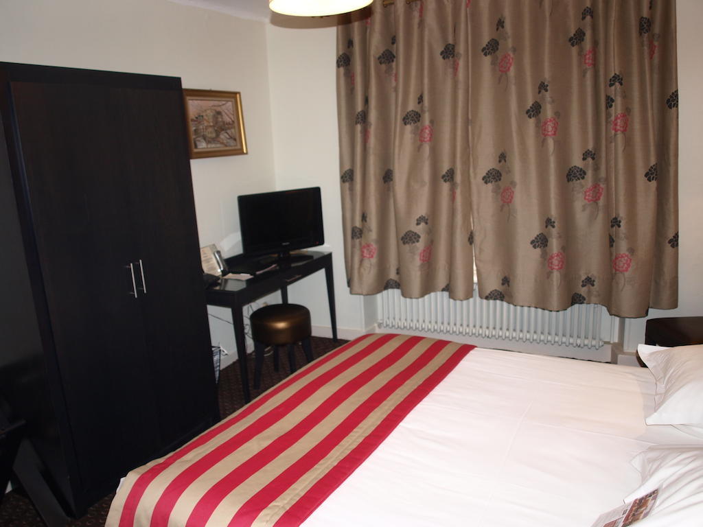Hostellerie Du Coq Hardi Les Monthairons Camera foto