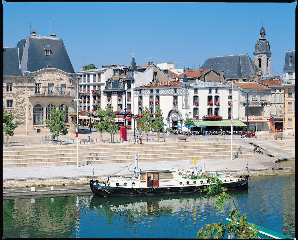Hostellerie Du Coq Hardi Les Monthairons Esterno foto